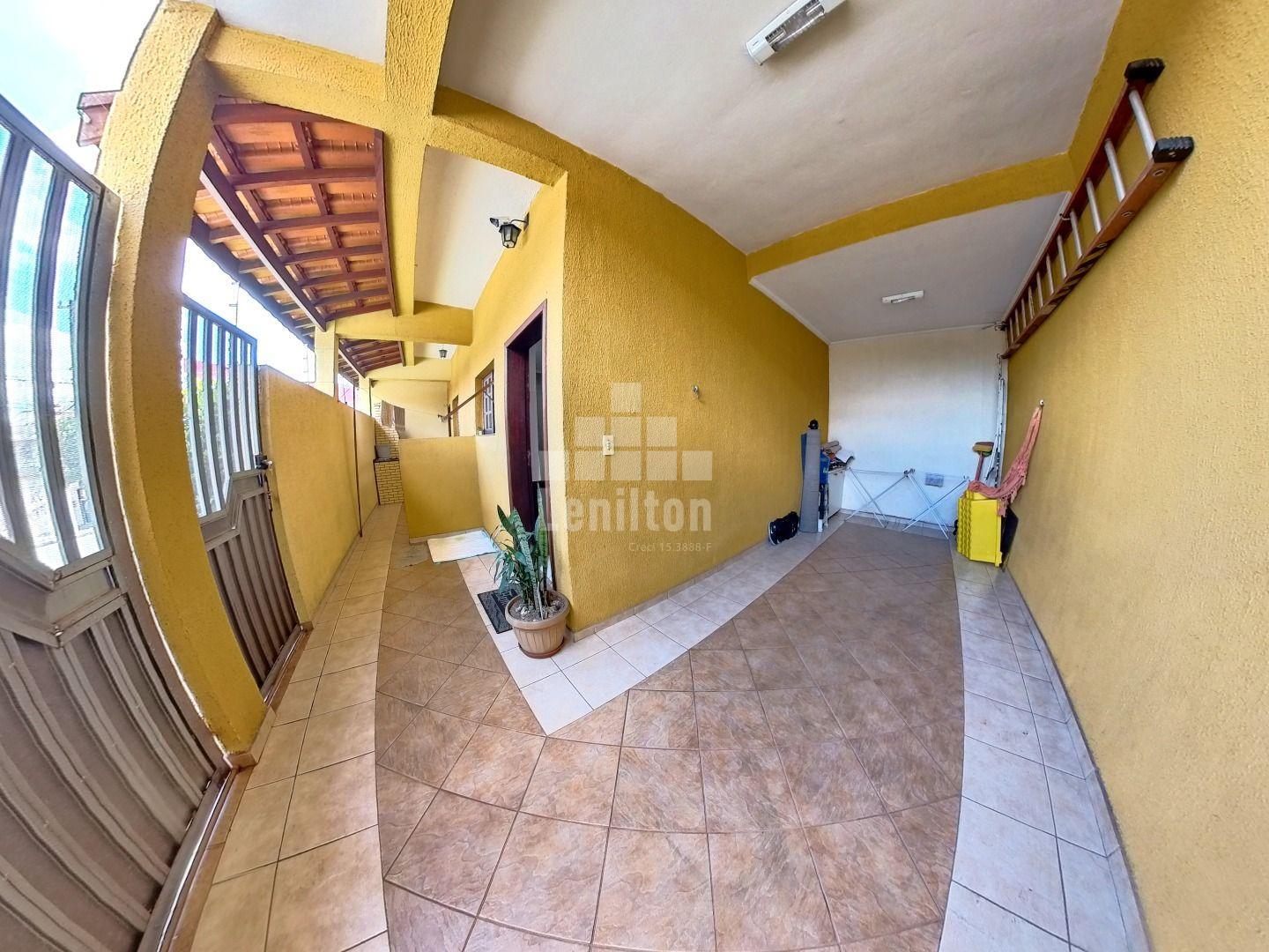 Casa, 3 quartos, 160 m² - Foto 1