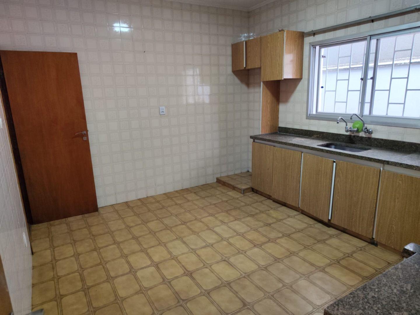 Casa, 3 quartos, 205 m² - Foto 13