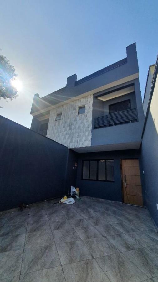 Casa à venda com 2 quartos, 130 - Foto 3