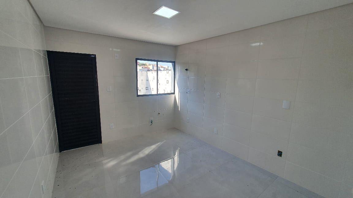 Casa à venda com 2 quartos, 130 - Foto 4
