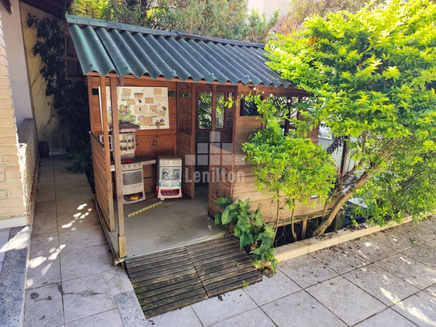 Casa, 3 quartos, 300 m² - Foto 2