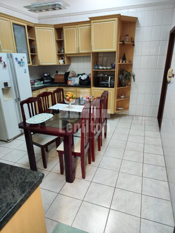 Casa, 3 quartos, 300 m² - Foto 14