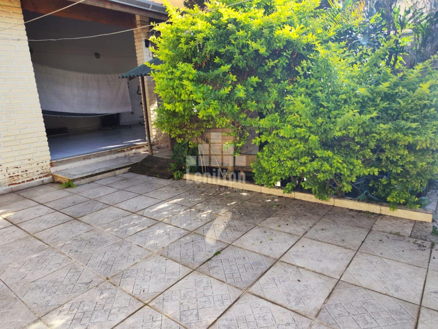 Casa, 3 quartos, 300 m² - Foto 24