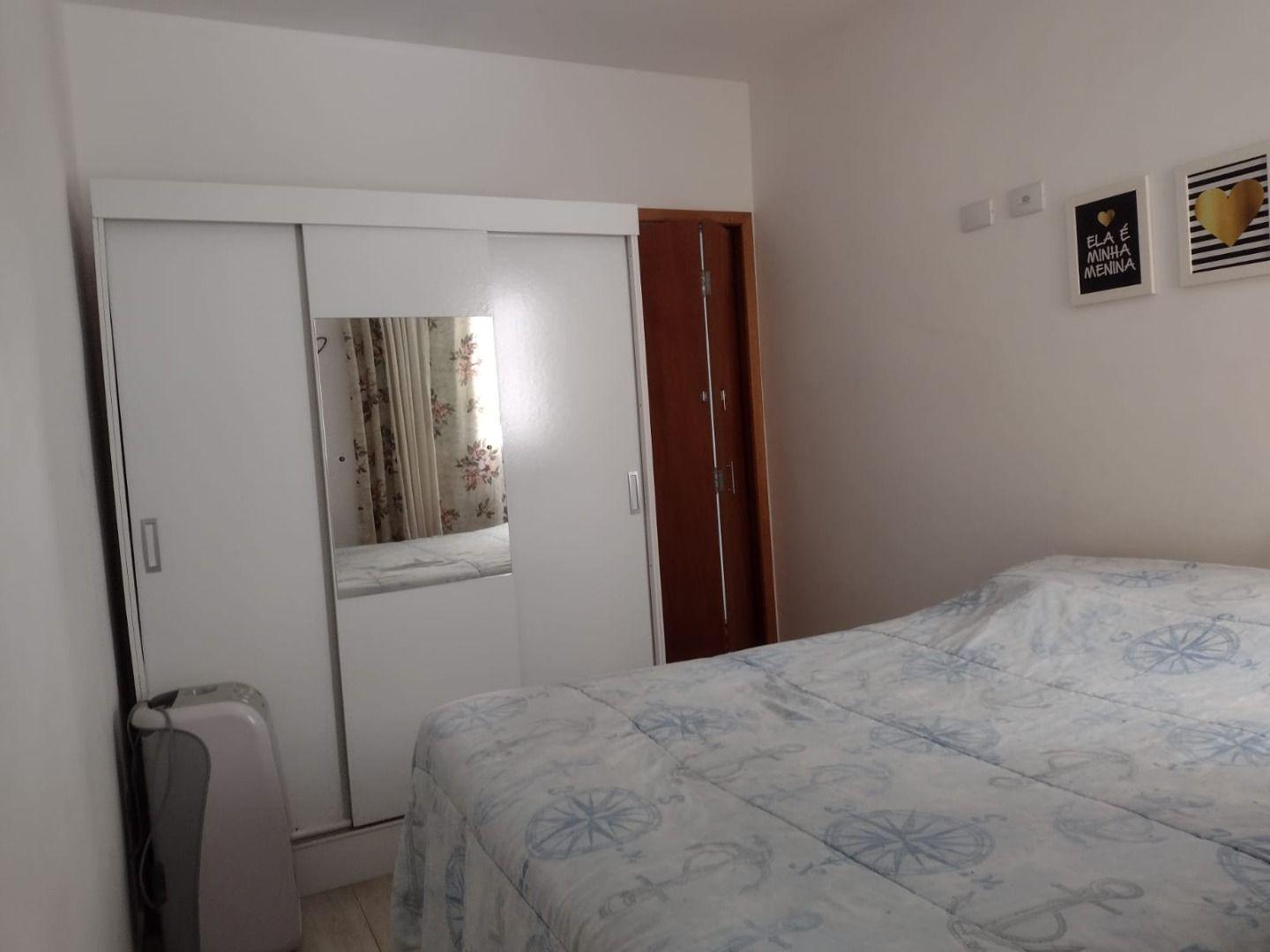 Apartamento à venda com 2 quartos, 62m² - Foto 12