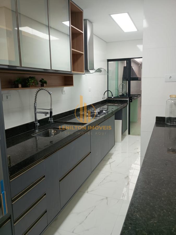 Apartamento, 3 quartos, 100 m² - Foto 1