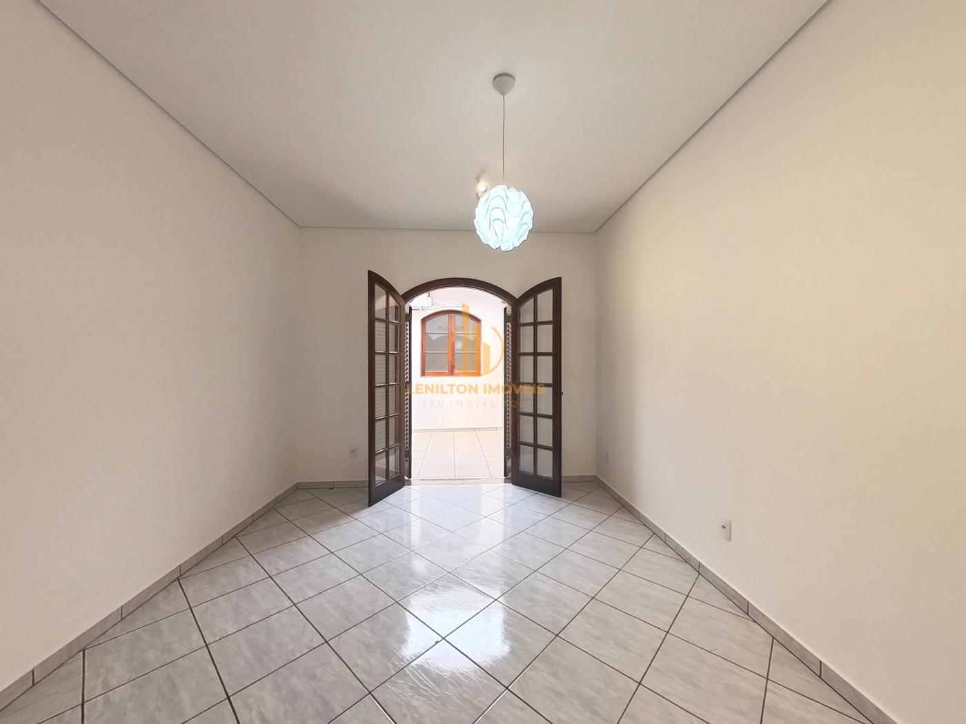 Casa, 3 quartos, 220 m² - Foto 23