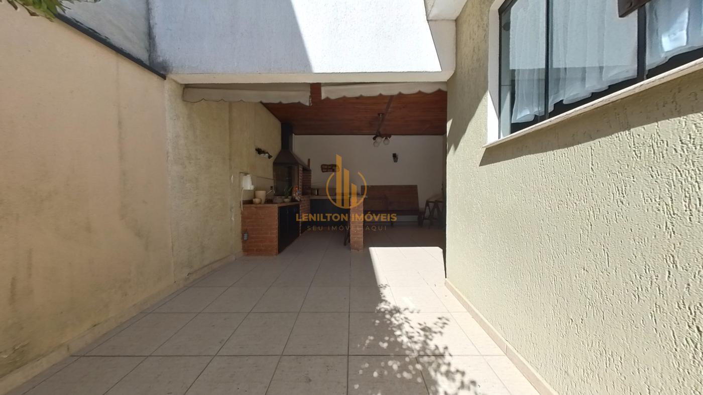 Casa, 3 quartos, 220 m² - Foto 9