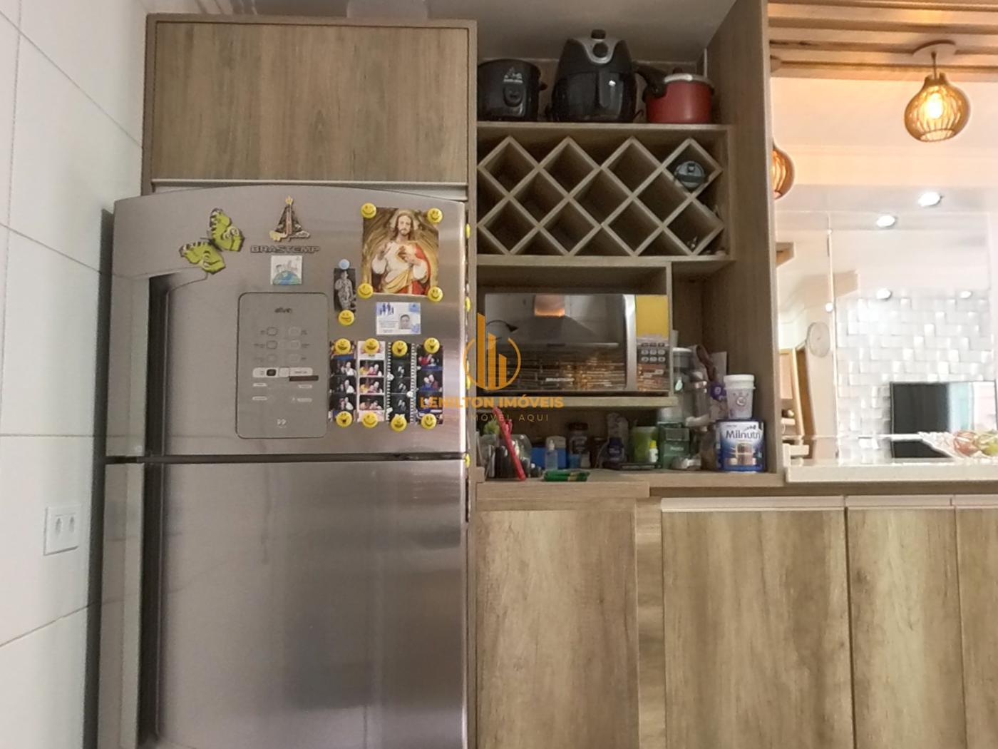 Apartamento à venda com 2 quartos, 50m² - Foto 7