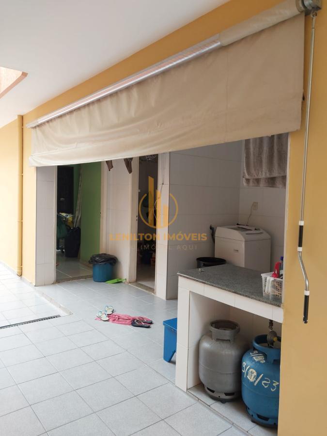 Casa, 3 quartos, 226 m² - Foto 14