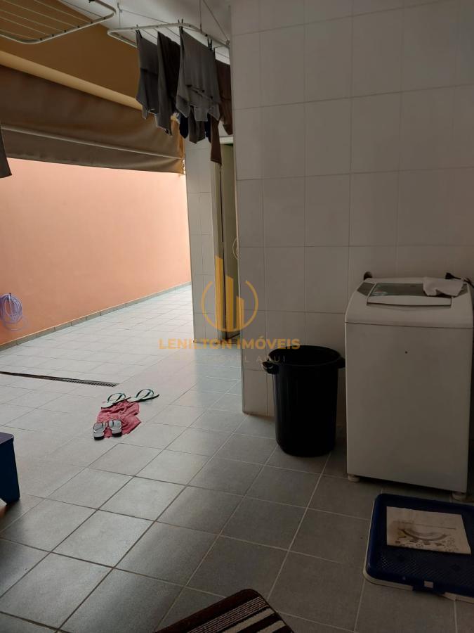 Casa, 3 quartos, 226 m² - Foto 18