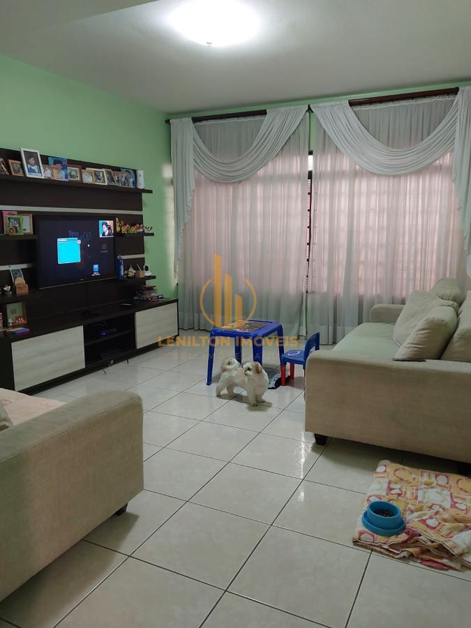 Casa, 3 quartos, 226 m² - Foto 7