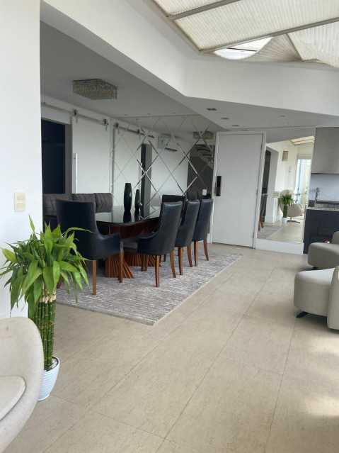 Cobertura, 3 quartos, 228 m² - Foto 7