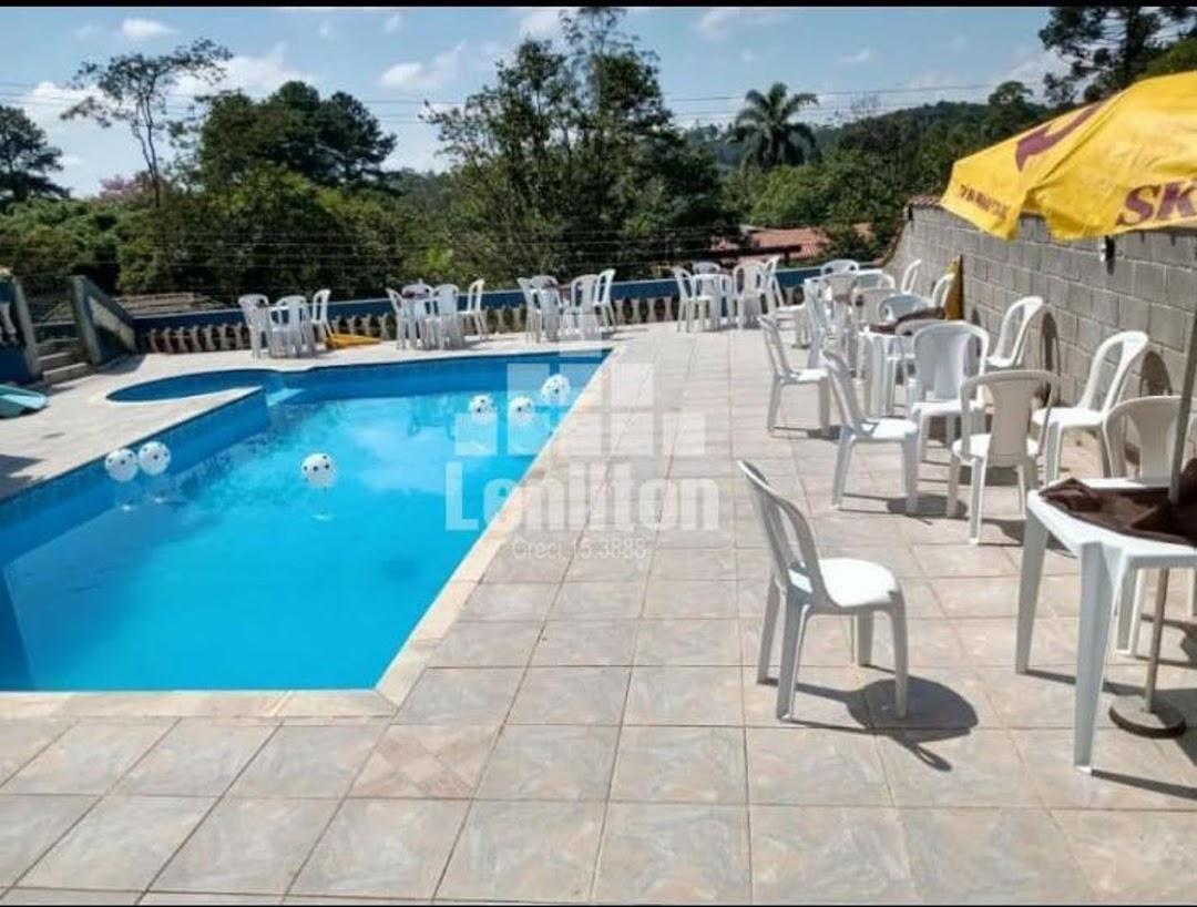 Chácara, 6 quartos, 2300 m² - Foto 2