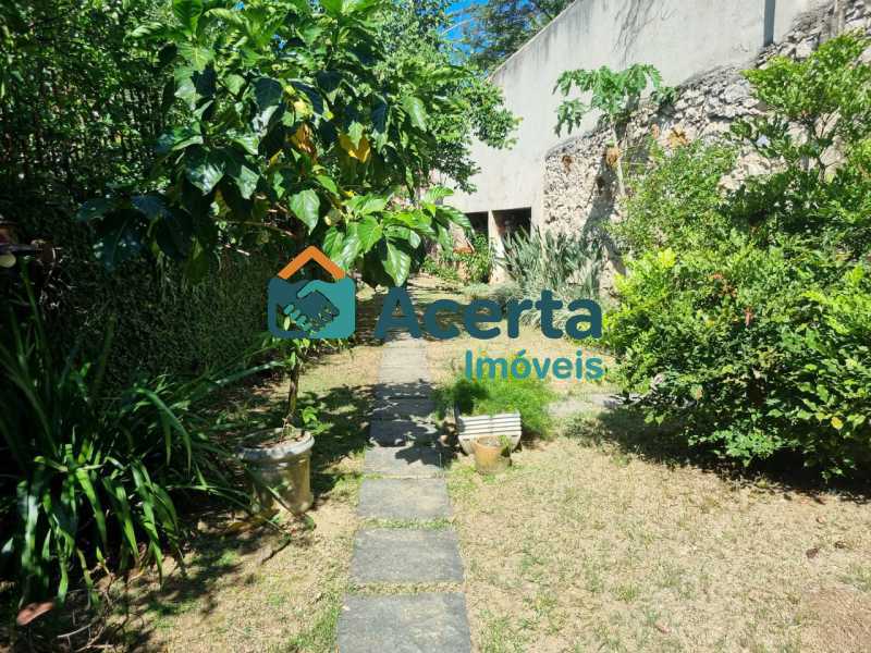 Casa, 3 quartos, 175 m² - Foto 11