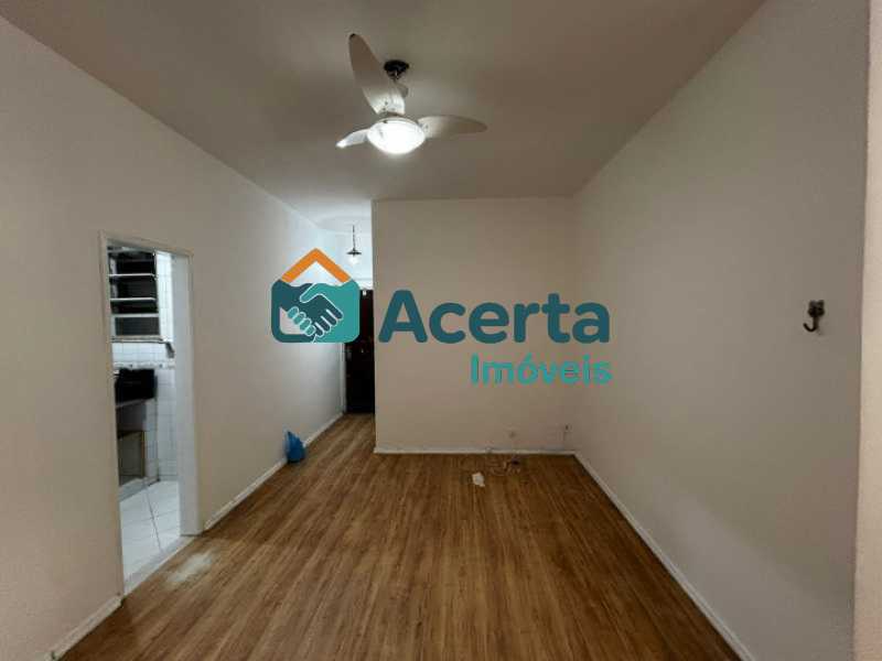 Apartamento, 1 quarto, 50 m² - Foto 1