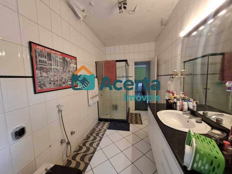 Apartamento, 3 quartos, 210 m² - Foto 28