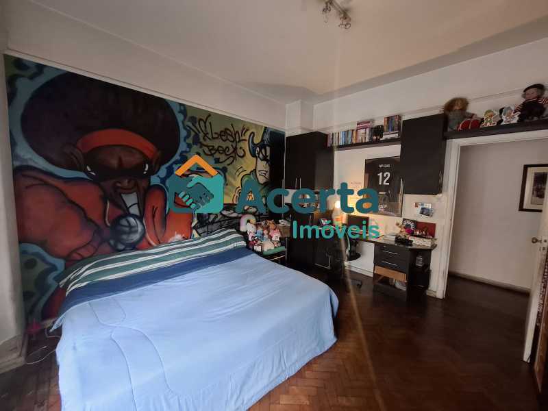 Apartamento, 3 quartos, 210 m² - Foto 13