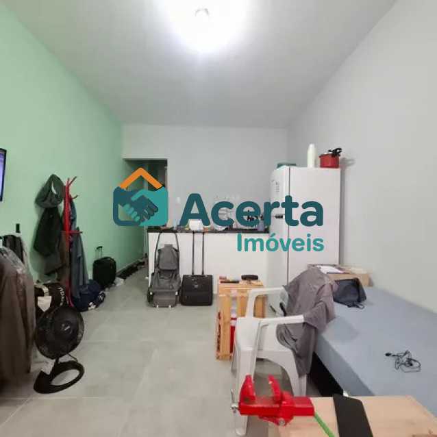 Apartamento, 1 quarto, 27 m² - Foto 2
