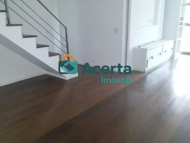 Cobertura, 3 quartos, 230 m² - Foto 9