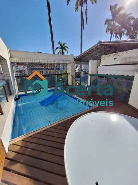 Cobertura, 3 quartos, 230 m² - Foto 11