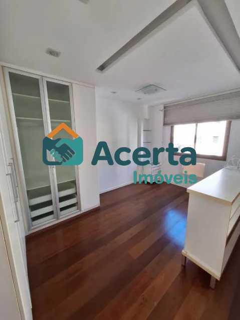 Cobertura, 3 quartos, 230 m² - Foto 18