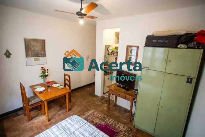 Apartamento, 1 quarto, 21 m² - Foto 2