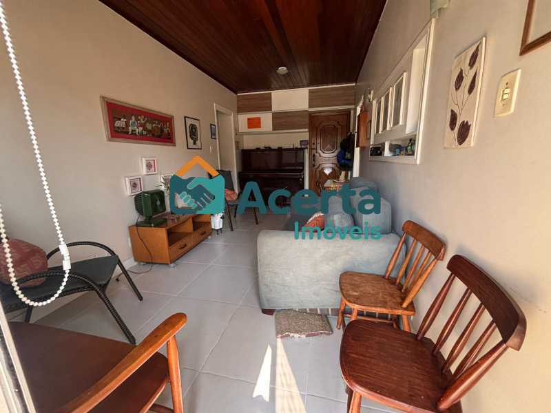 Apartamento, 2 quartos, 58 m² - Foto 2