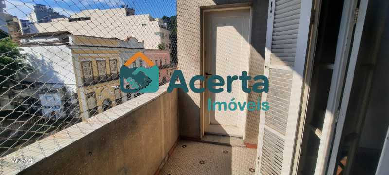 Apartamento, 3 quartos, 72 m² - Foto 4