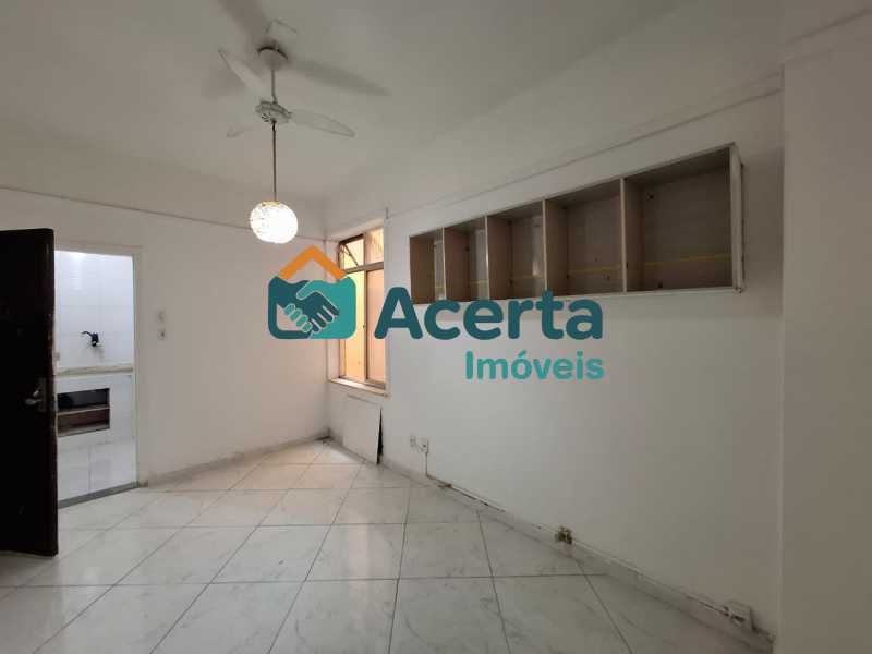 Apartamento, 1 quarto, 27 m² - Foto 3