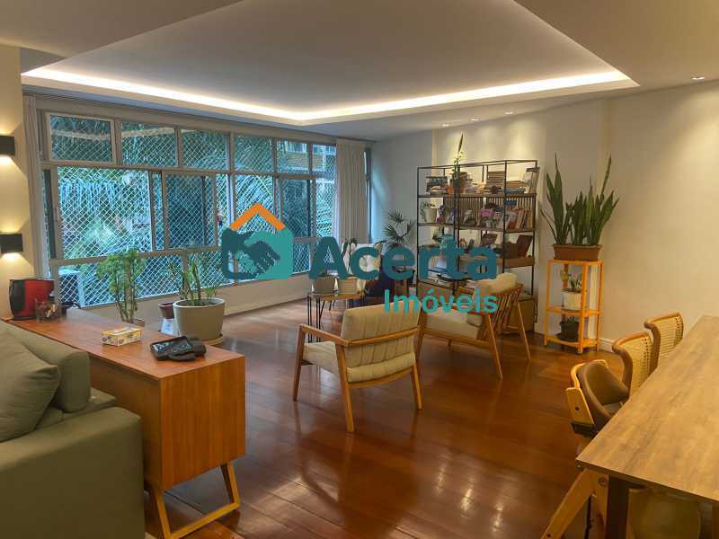 Apartamento, 4 quartos, 165 m² - Foto 1