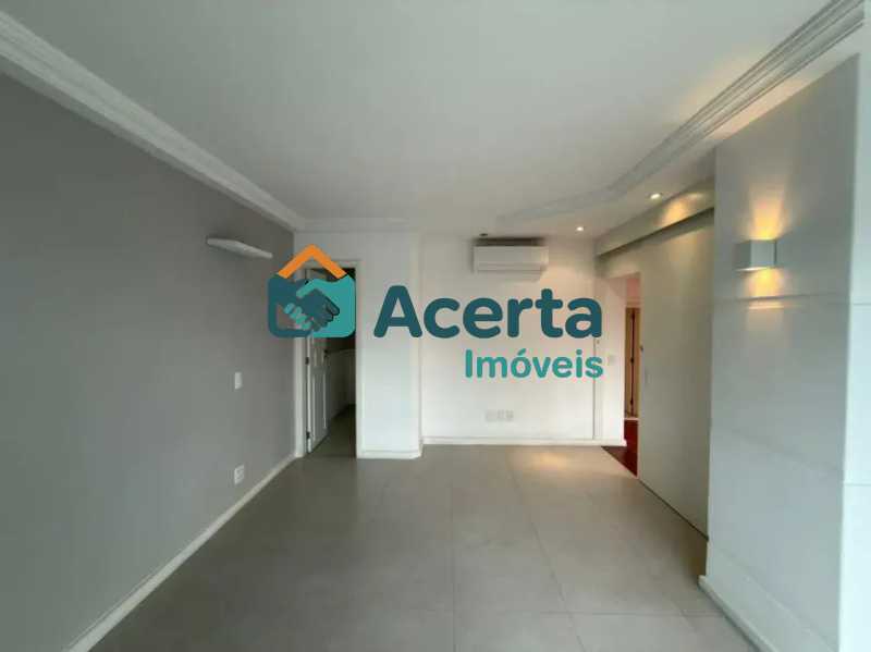 Apartamento, 3 quartos, 216 m² - Foto 9