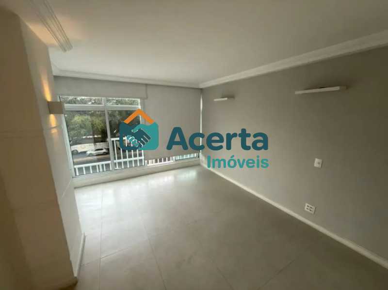 Apartamento, 3 quartos, 216 m² - Foto 12