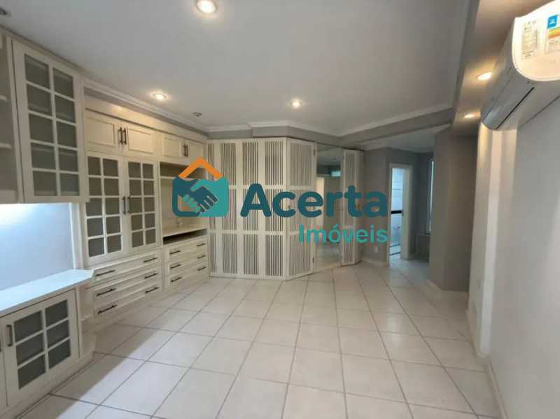 Apartamento, 3 quartos, 216 m² - Foto 21