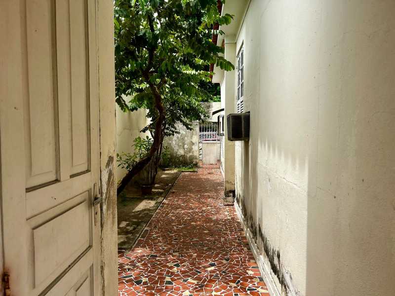 Casa à venda com 3 quartos, 168m² - Foto 17
