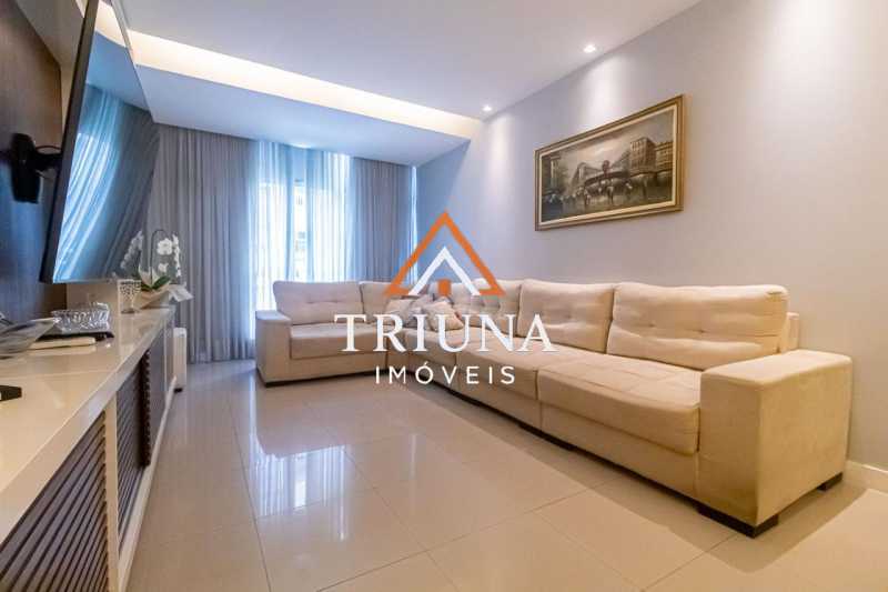 Apartamento, 3 quartos, 156 m² - Foto 2