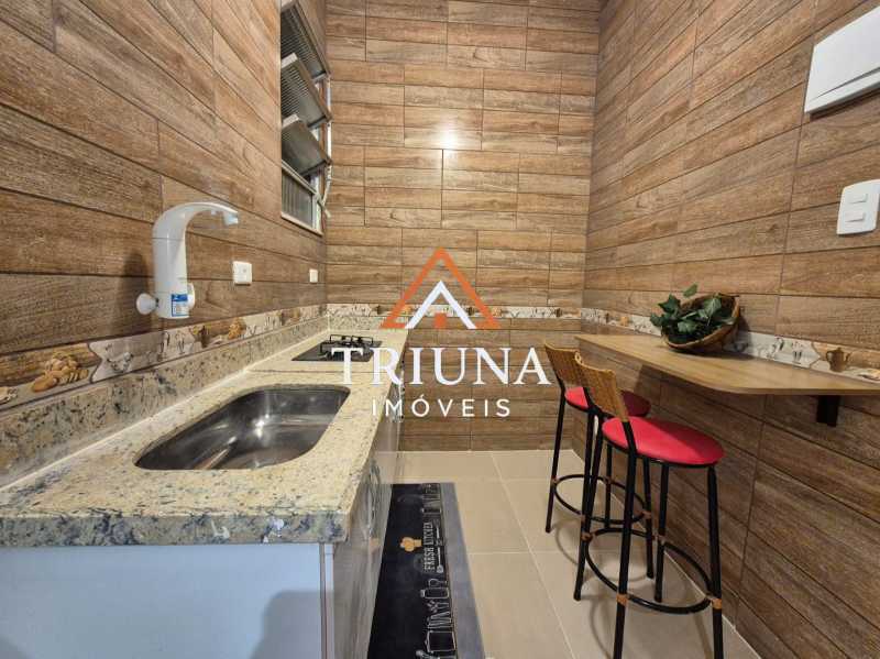 Apartamento, 1 quarto, 27 m² - Foto 1