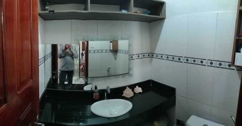 Casa à venda com 3 quartos, 319m² - Foto 12