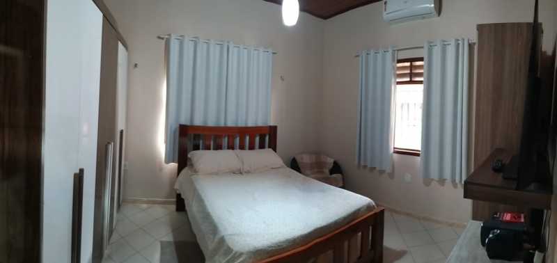 Casa à venda com 3 quartos, 319m² - Foto 5