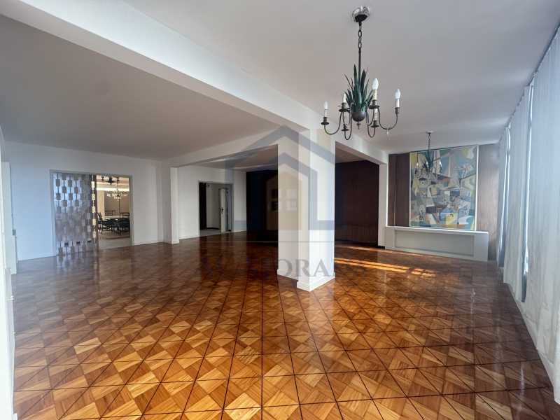 Apartamento para alugar com 3 quartos, 285m² - Foto 2