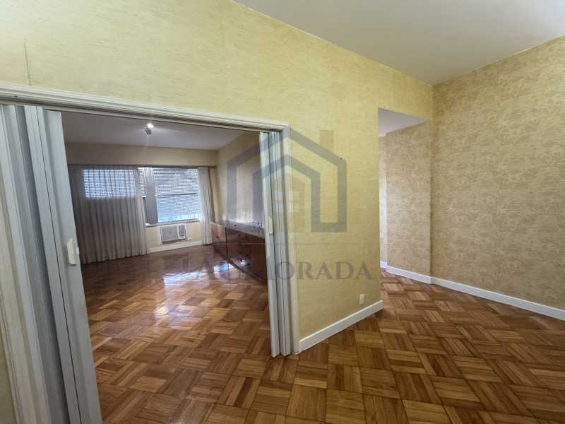 Apartamento para alugar com 3 quartos, 285m² - Foto 12