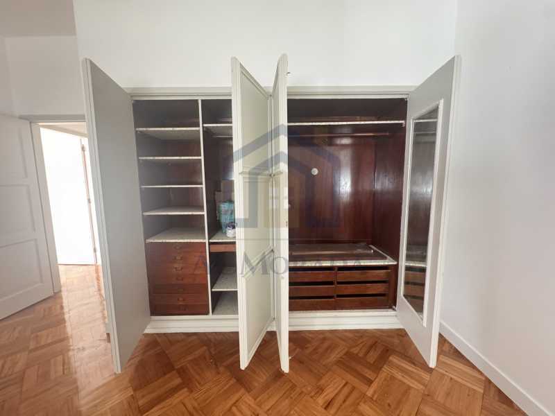 Apartamento para alugar com 3 quartos, 285m² - Foto 19