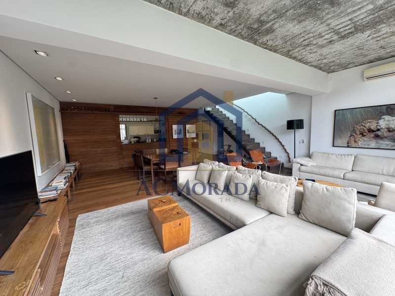 Cobertura à venda com 4 quartos, 331m² - Foto 6