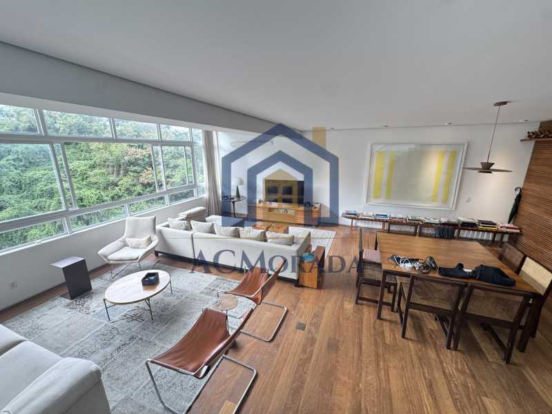 Cobertura à venda com 4 quartos, 331m² - Foto 2