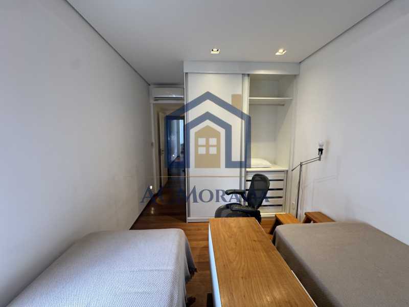 Cobertura à venda com 4 quartos, 331m² - Foto 22