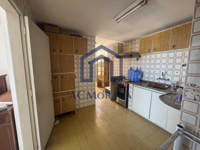 Apartamento à venda com 2 quartos, 79m² - Foto 17