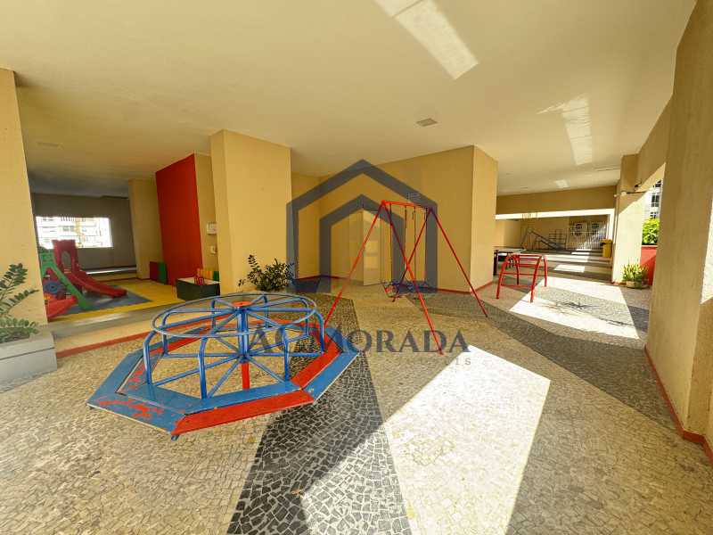 Apartamento à venda com 2 quartos, 79m² - Foto 25