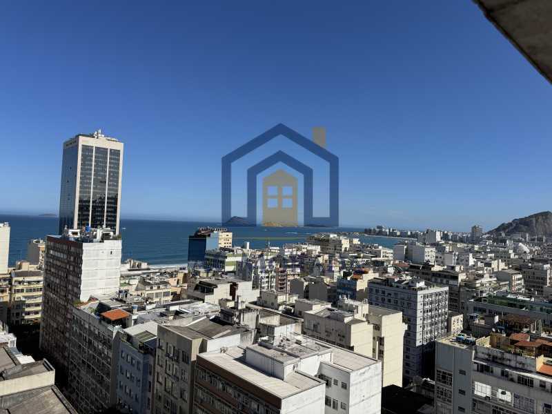 Apartamento à venda com 2 quartos, 79m² - Foto 3