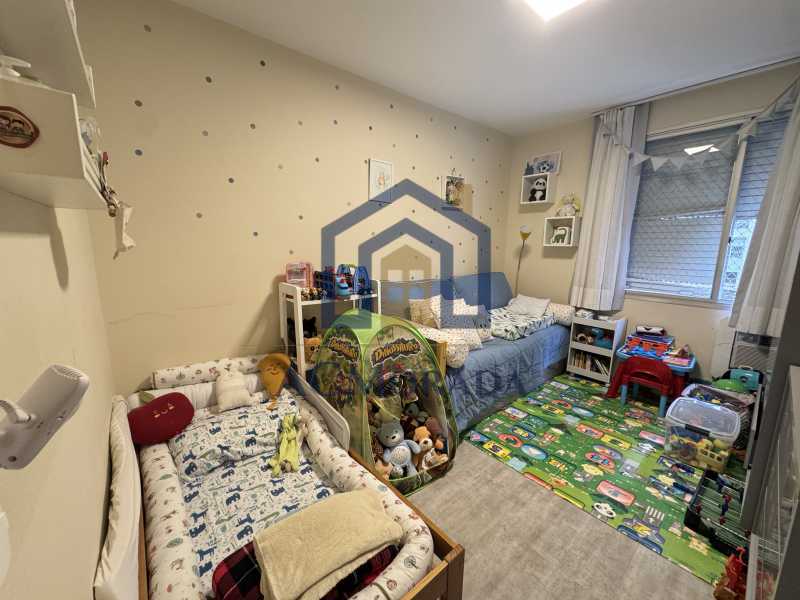 Apartamento à venda com 2 quartos, 87m² - Foto 17