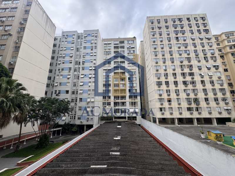 Apartamento à venda com 2 quartos, 87m² - Foto 8