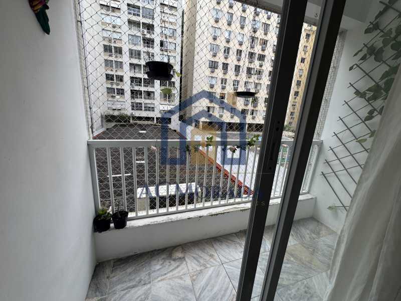Apartamento à venda com 2 quartos, 87m² - Foto 5